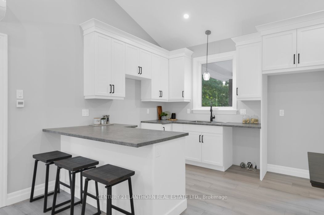 1713 Hollowview Road Property Photo 18
