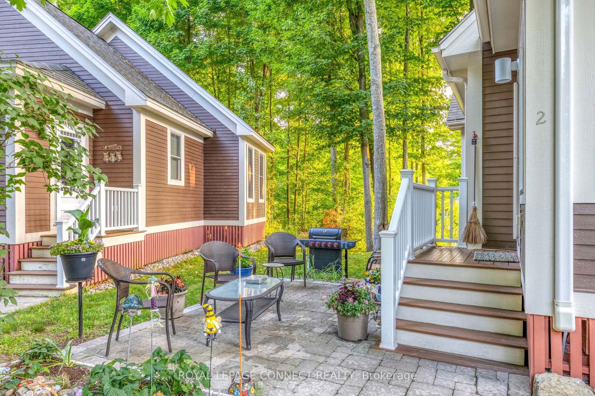 #129 - 2 Chipmunk Lane Property Photo 3