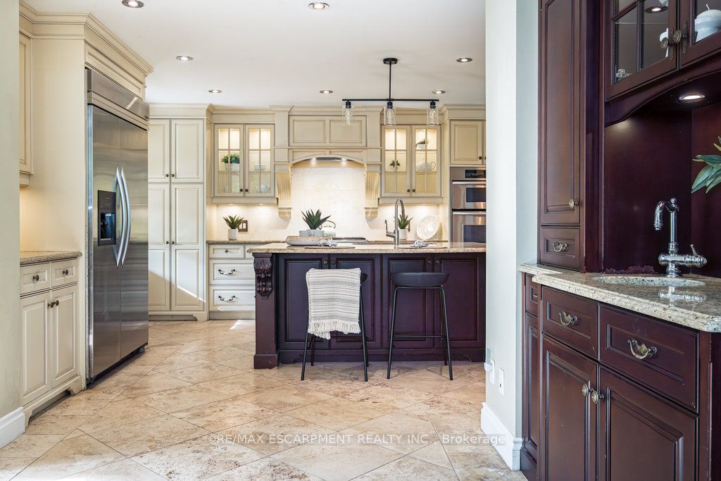 30 South Street Property Photo 15