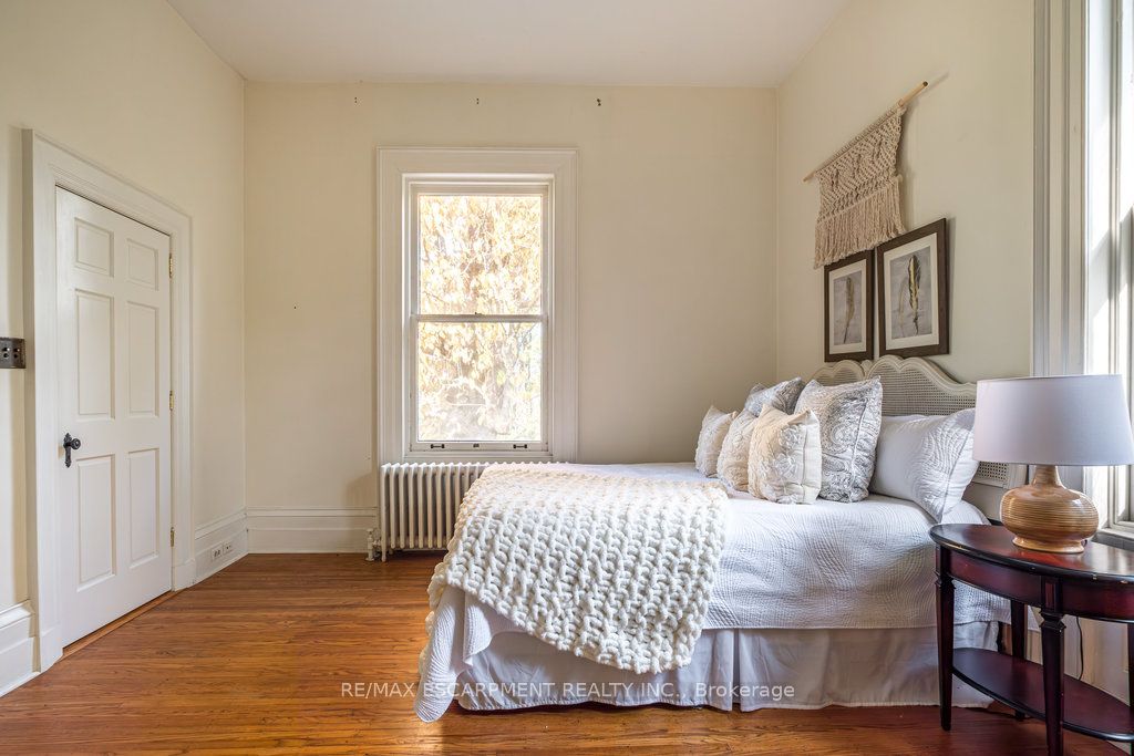 30 South Street Property Photo 31