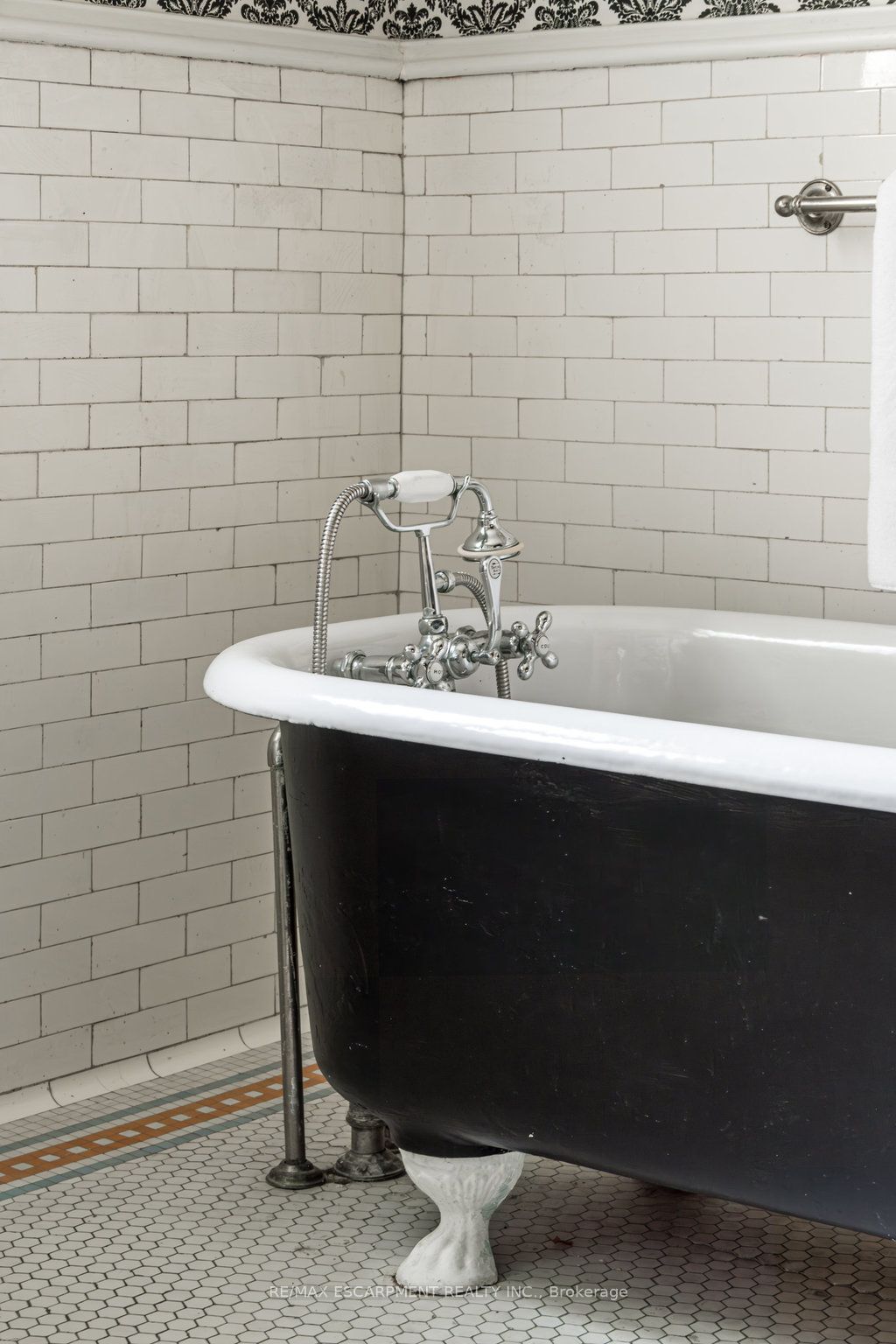 30 South Street Property Photo 35