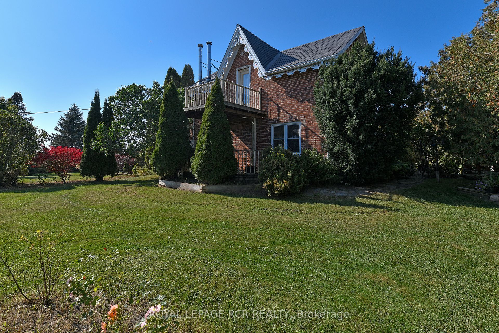 071533 10th Line Property Photo 4