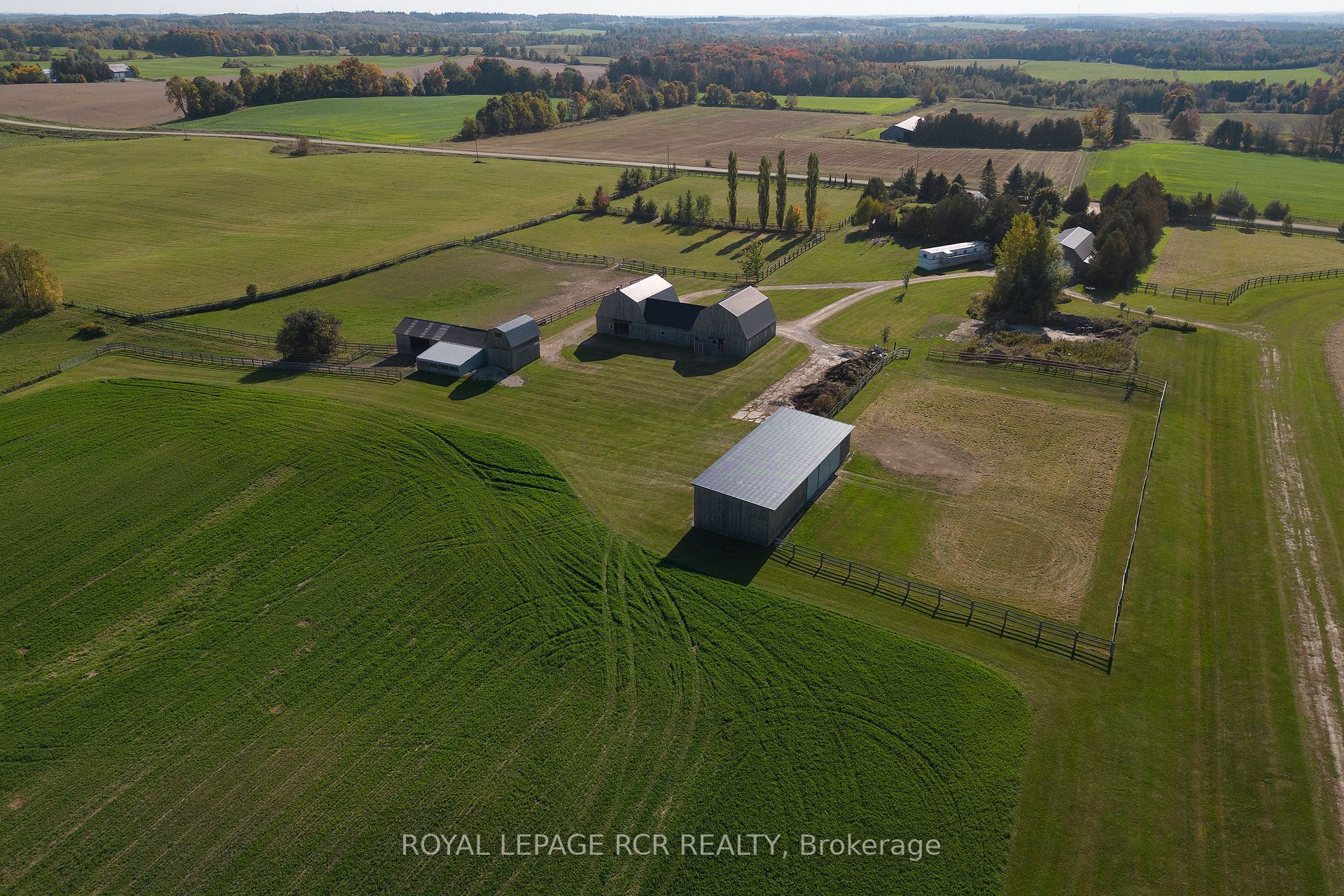 071533 10th Line Property Photo 35