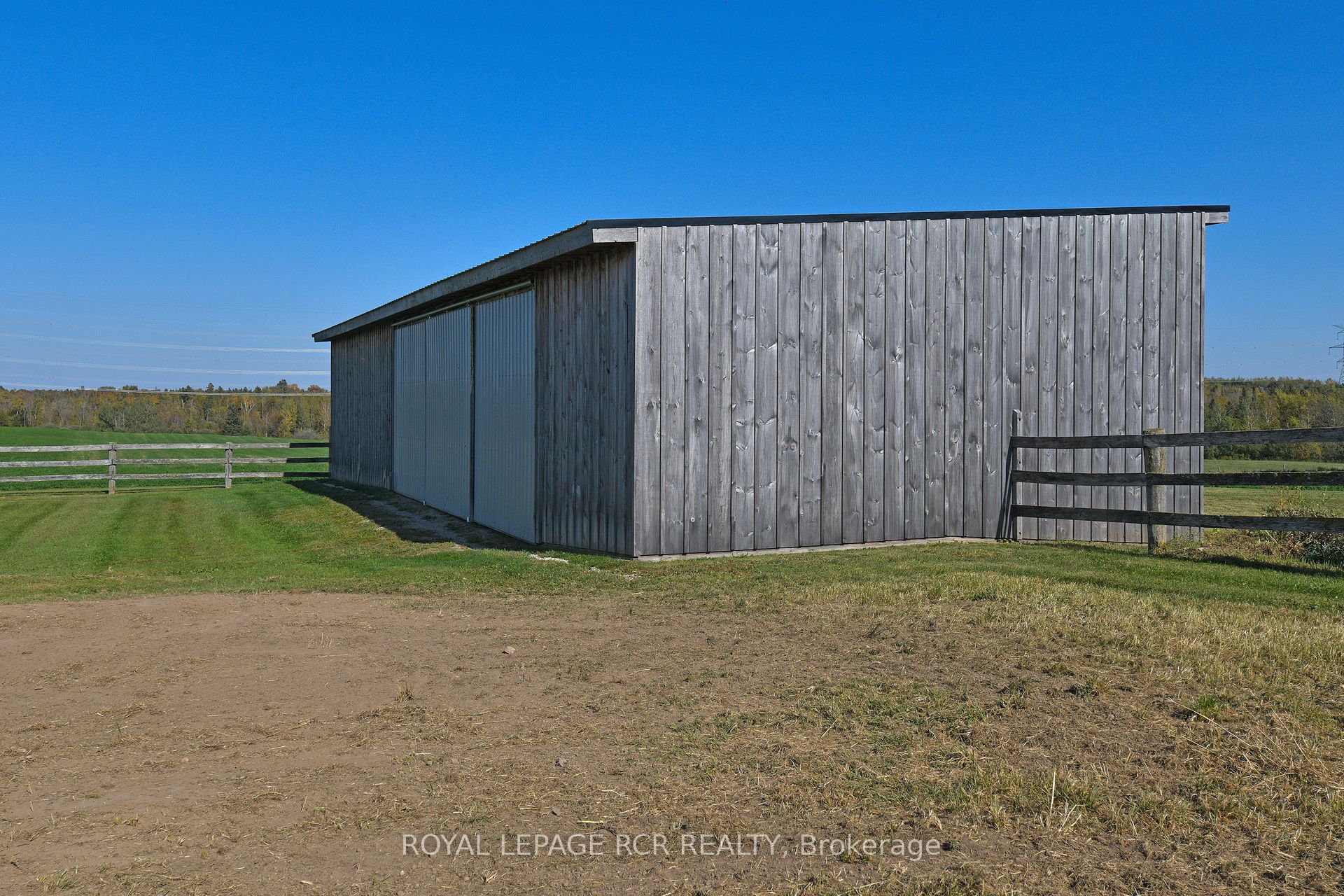 071533 10th Line Property Photo 19