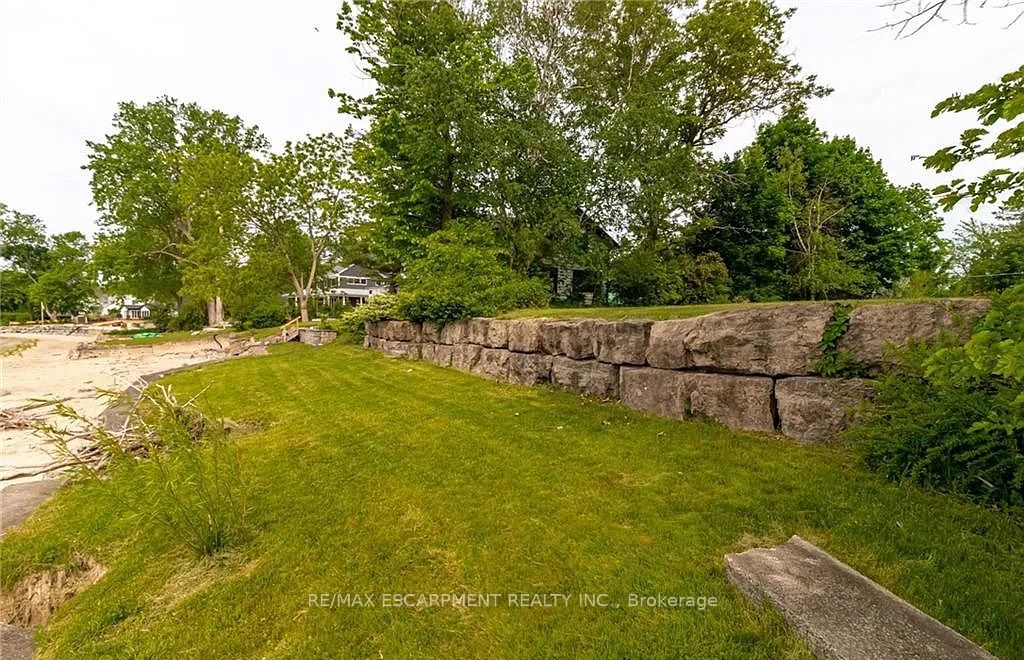 1395 Kam Road Property Photo 12