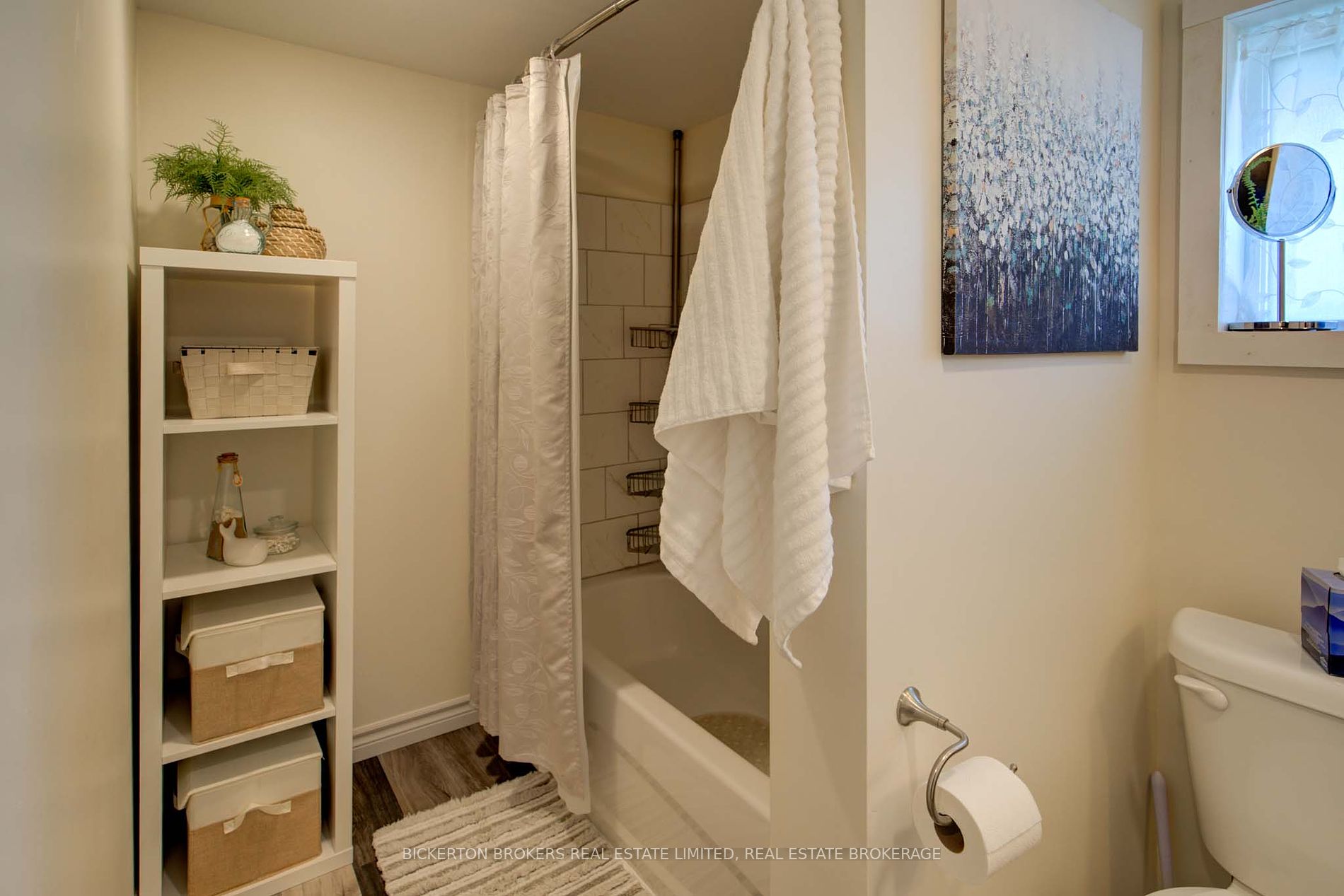 164 Georgiana St Property Photo 10