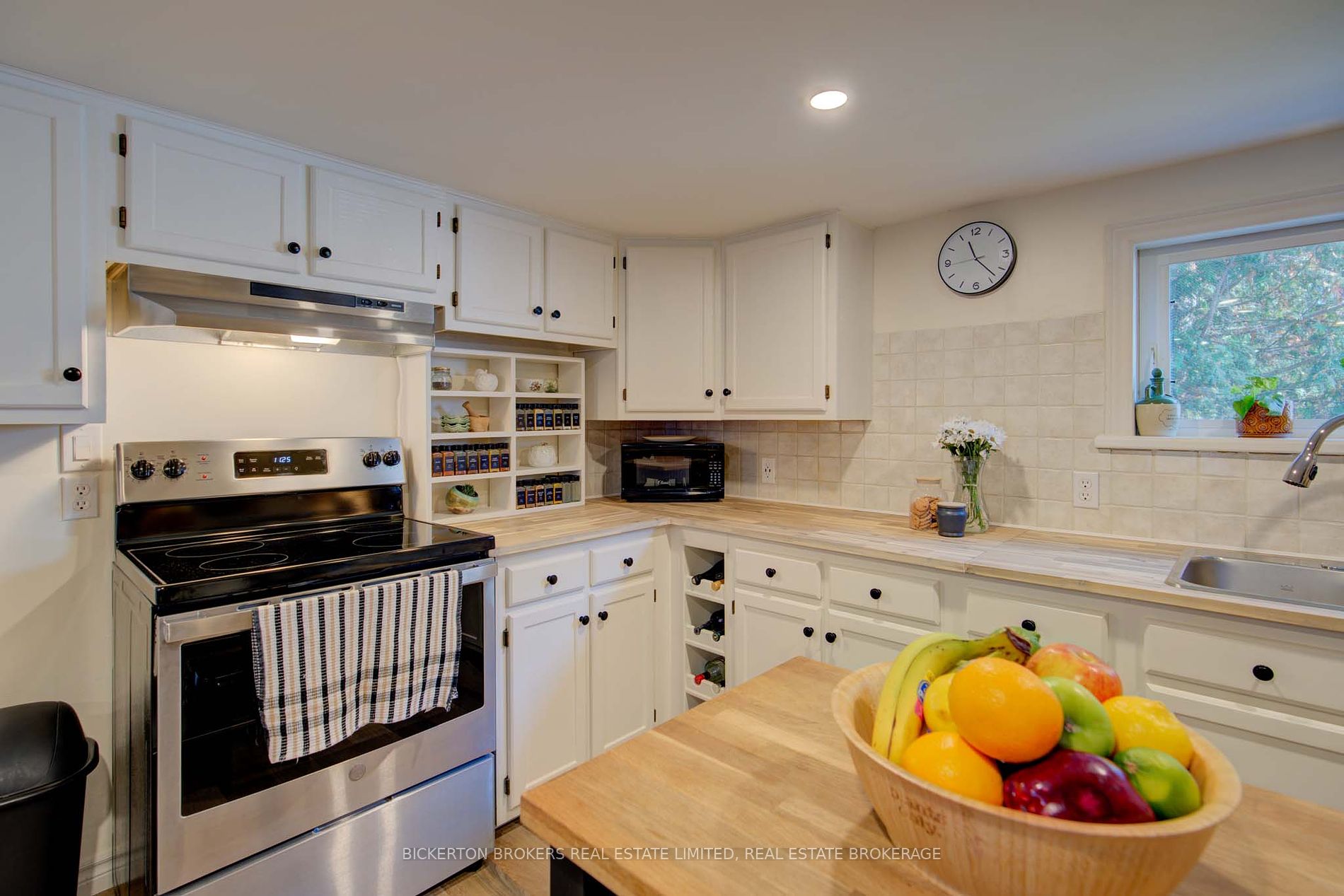 164 Georgiana St Property Photo 24