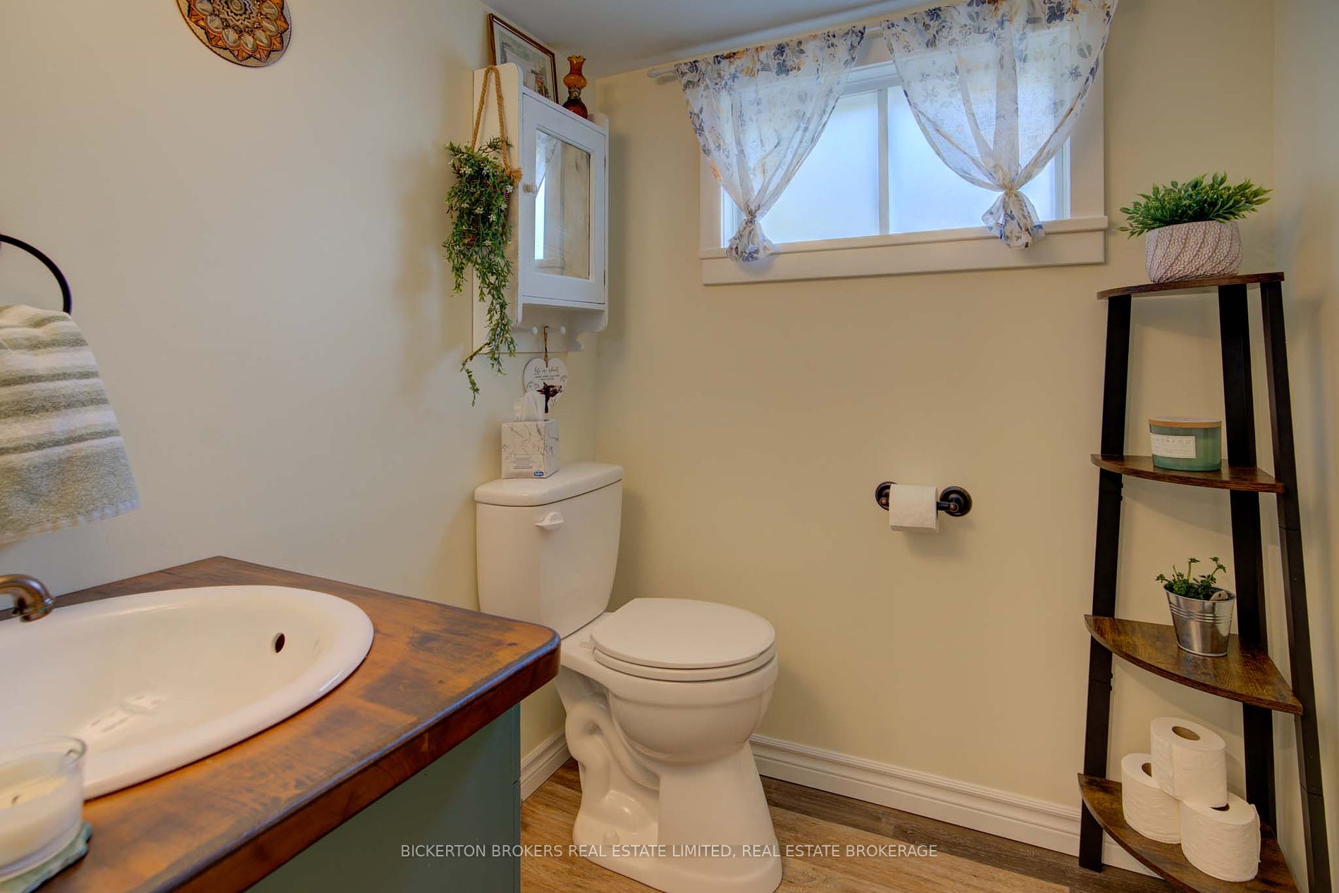 164 Georgiana St Property Photo 30