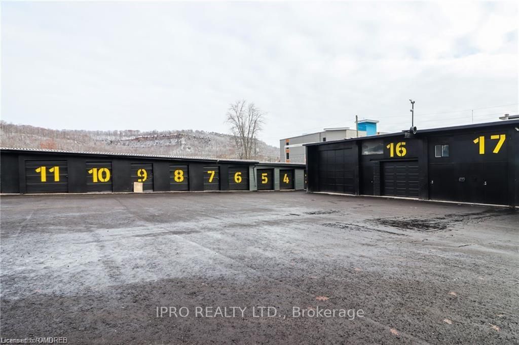 #storage - 60 Head Street Property Photo 4