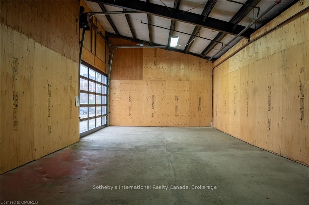 64 Hatt St Property Photo 8