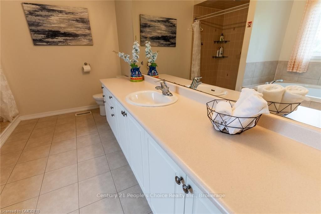 Address Unavailable Property Photo 26