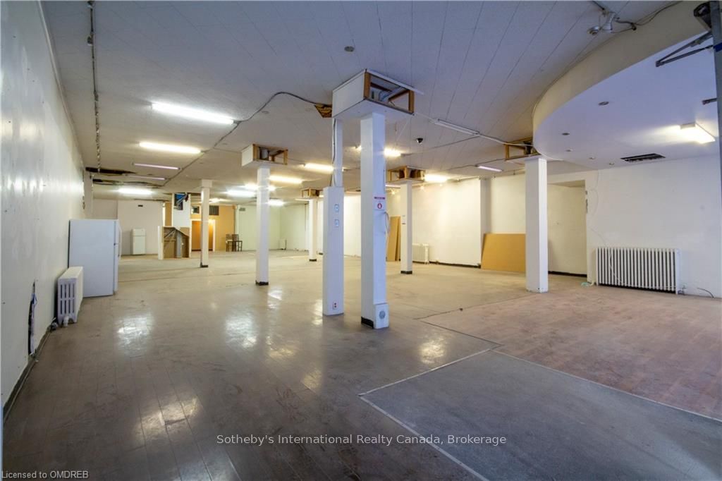 323 King St E Property Photo 3