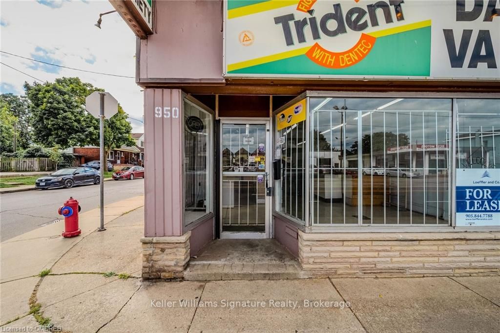 950 Barton St E Property Photo 21