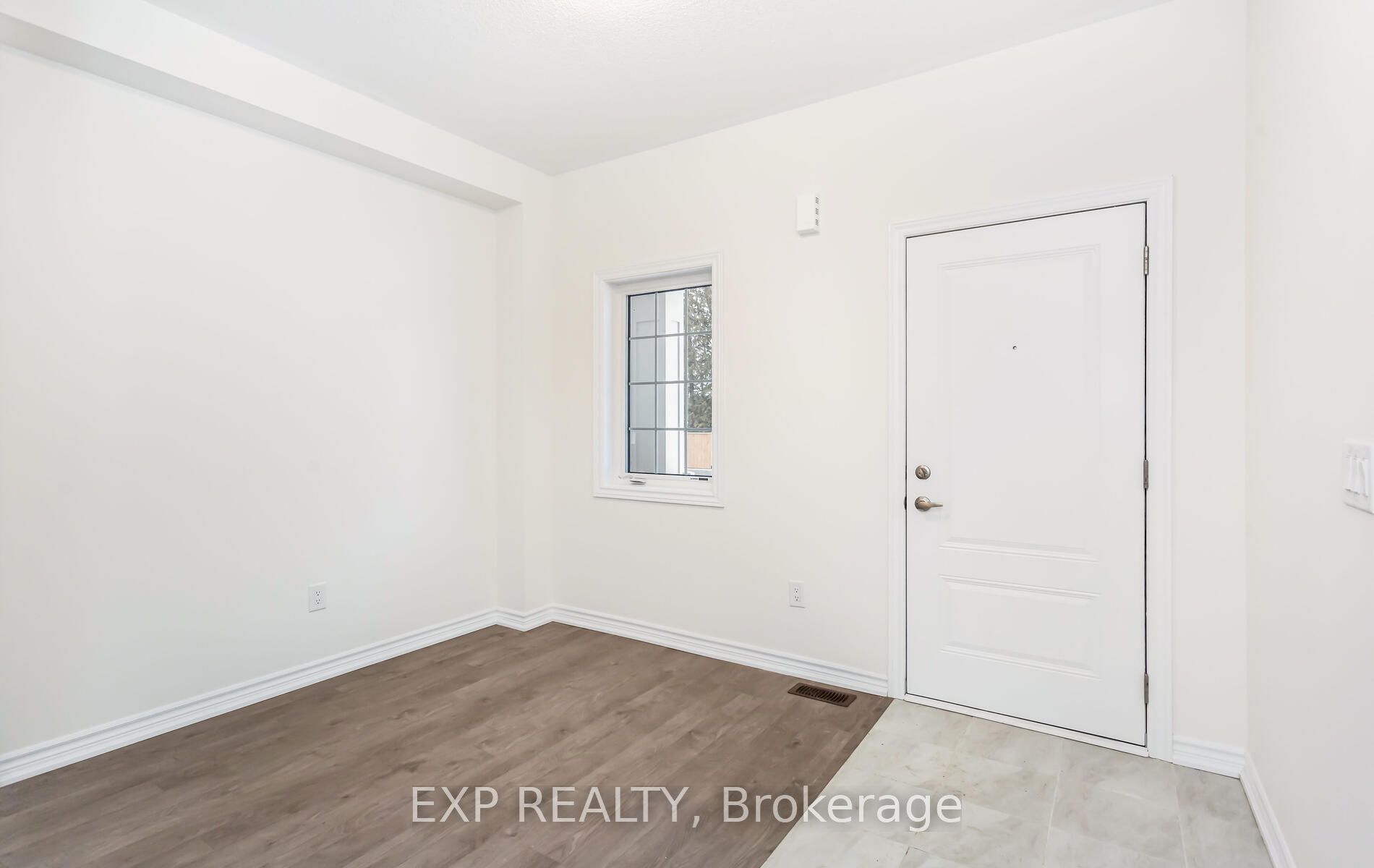152 Winters Way Property Photo 3