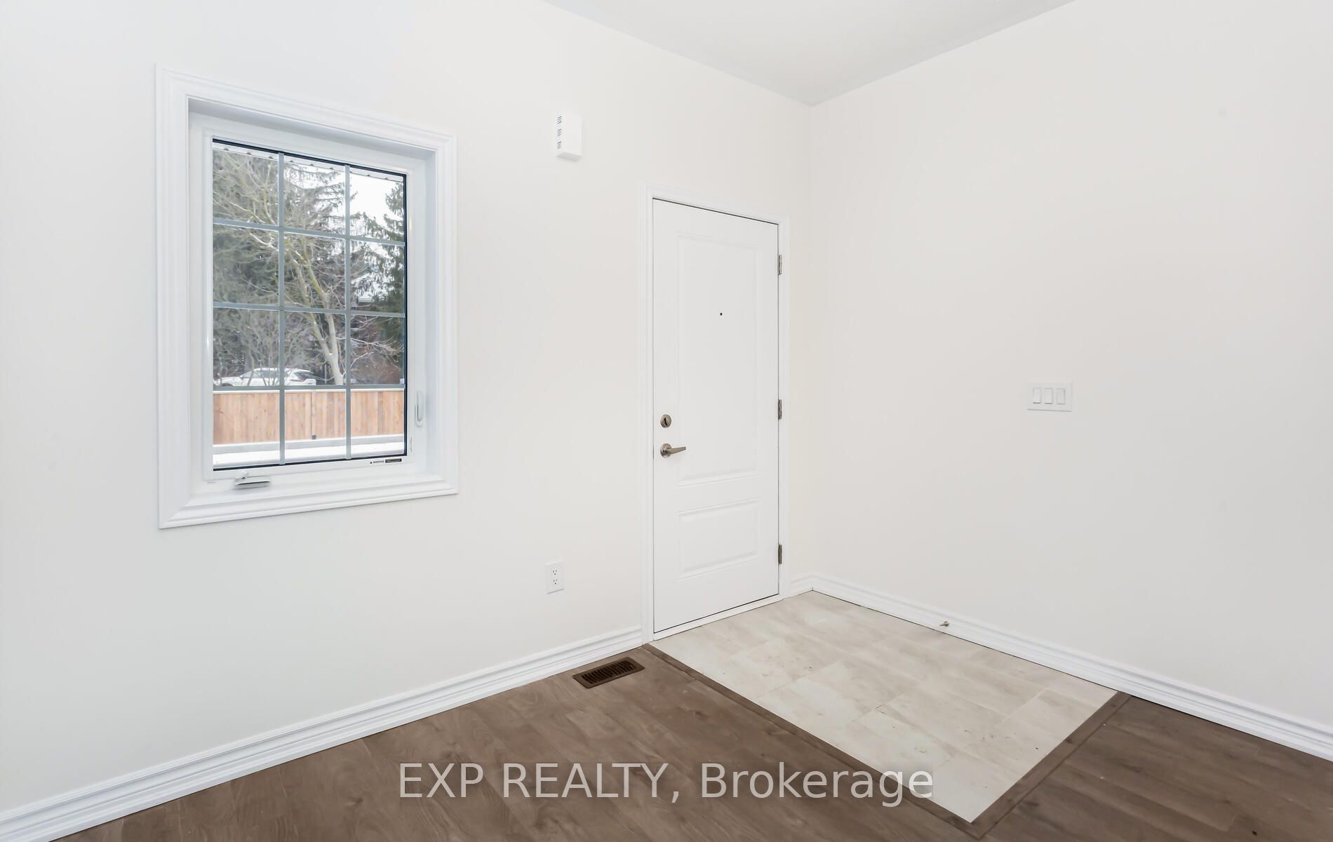 152 Winters Way Property Photo 4