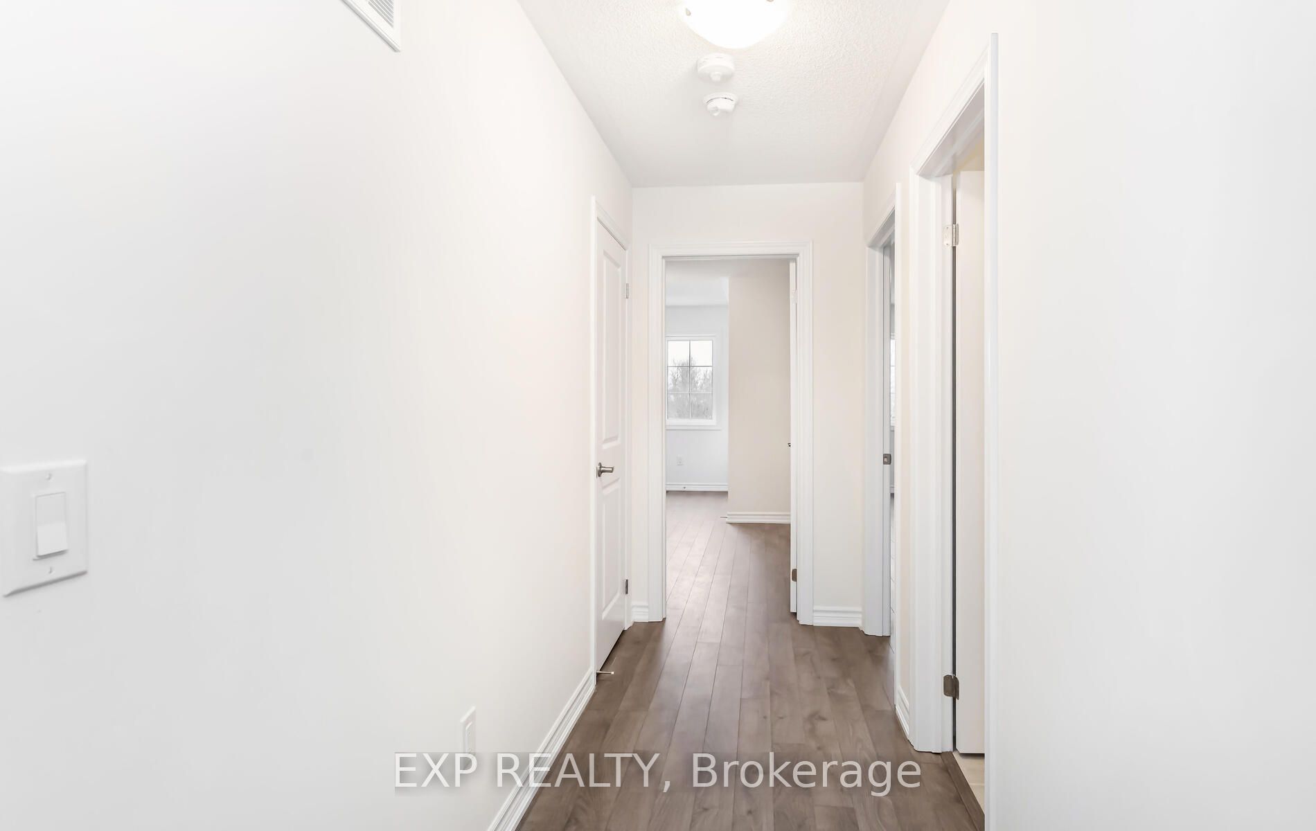 152 Winters Way Property Photo 8
