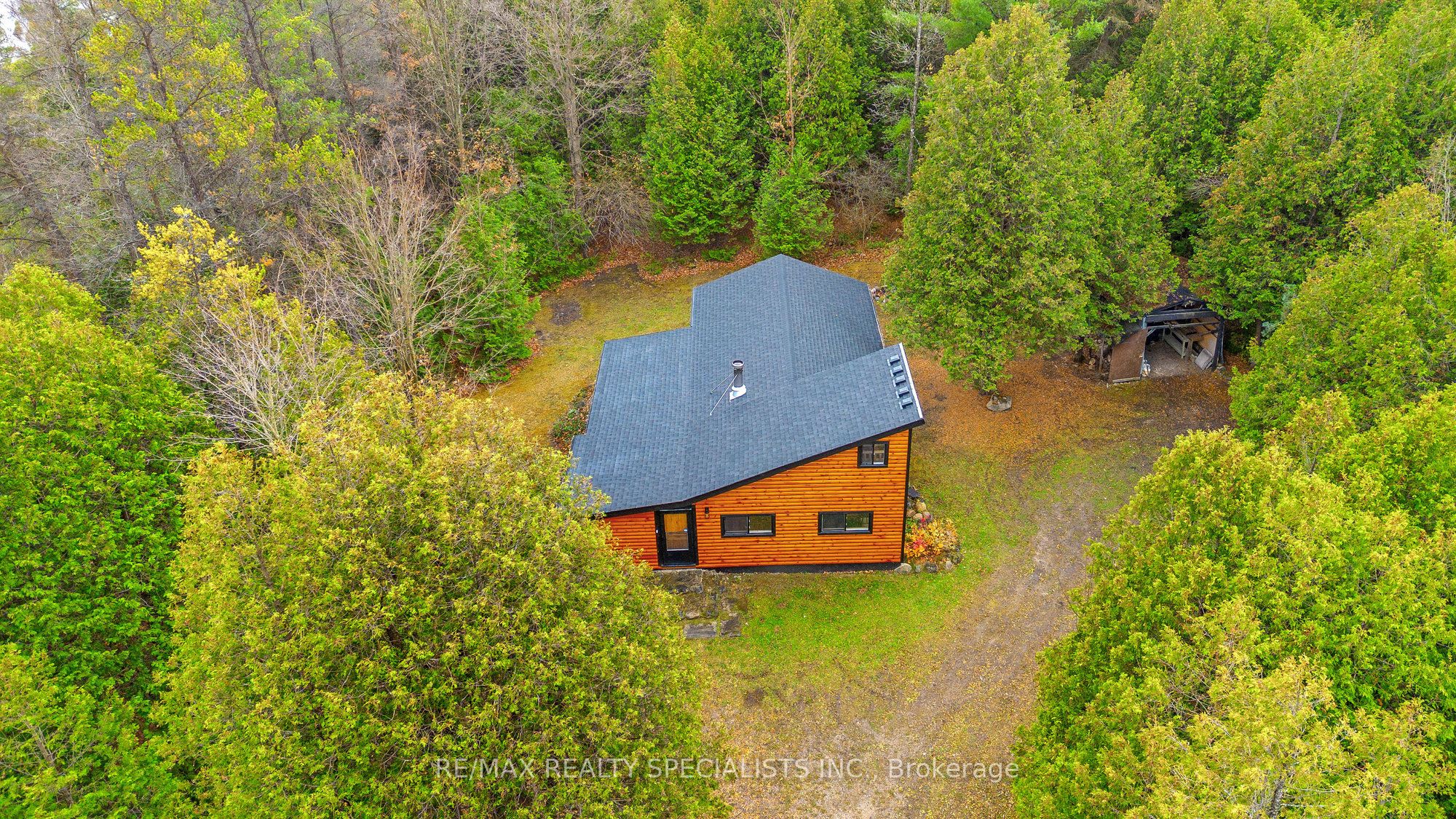 34566 Sideroad 5 Property Photo 2