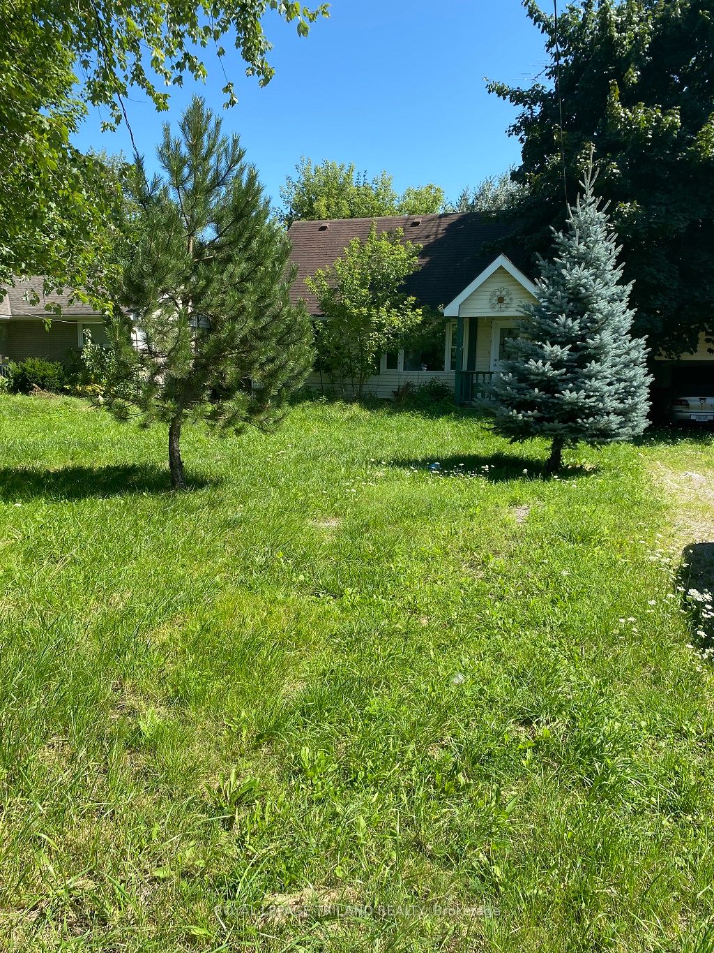 1223 Sunningdale Road Property Photo 2