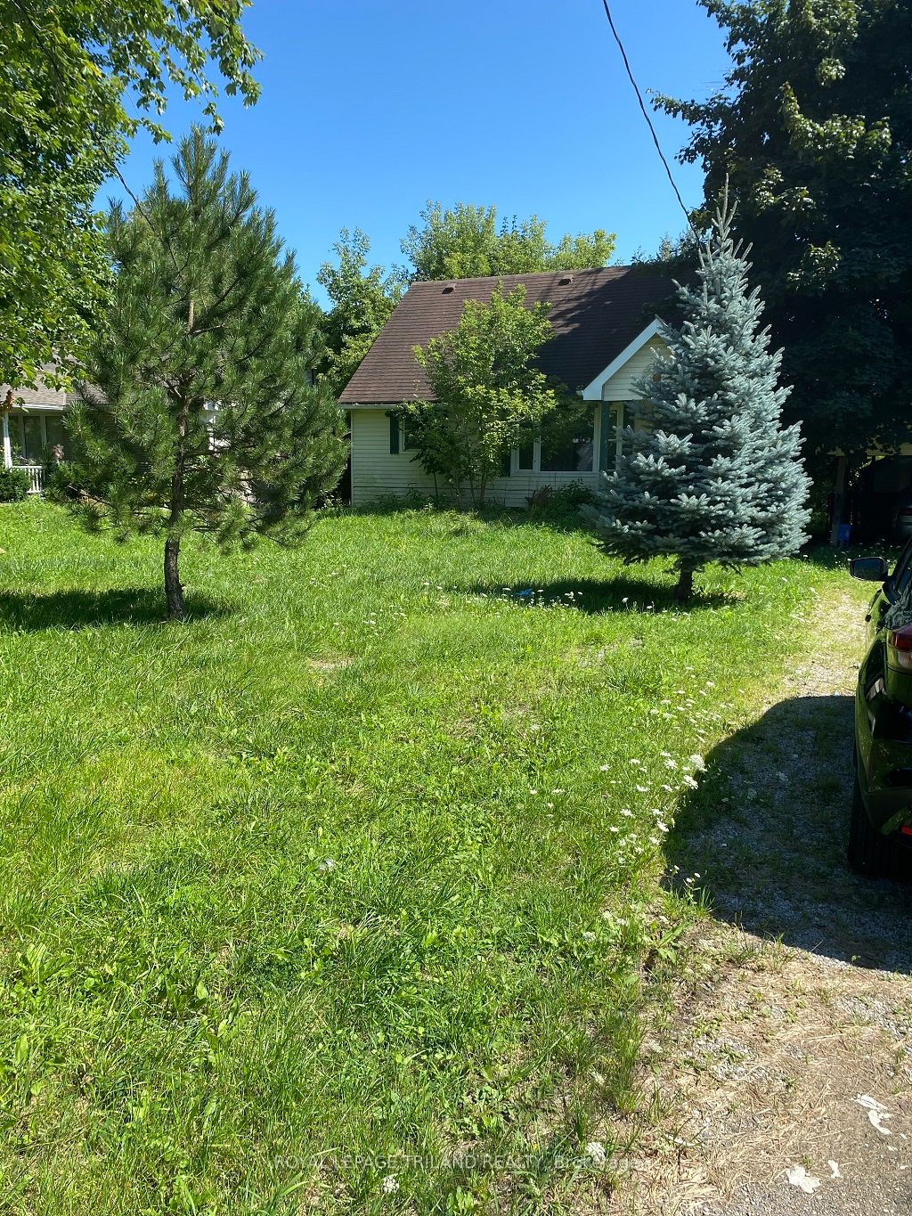1223 Sunningdale Road Property Photo 3