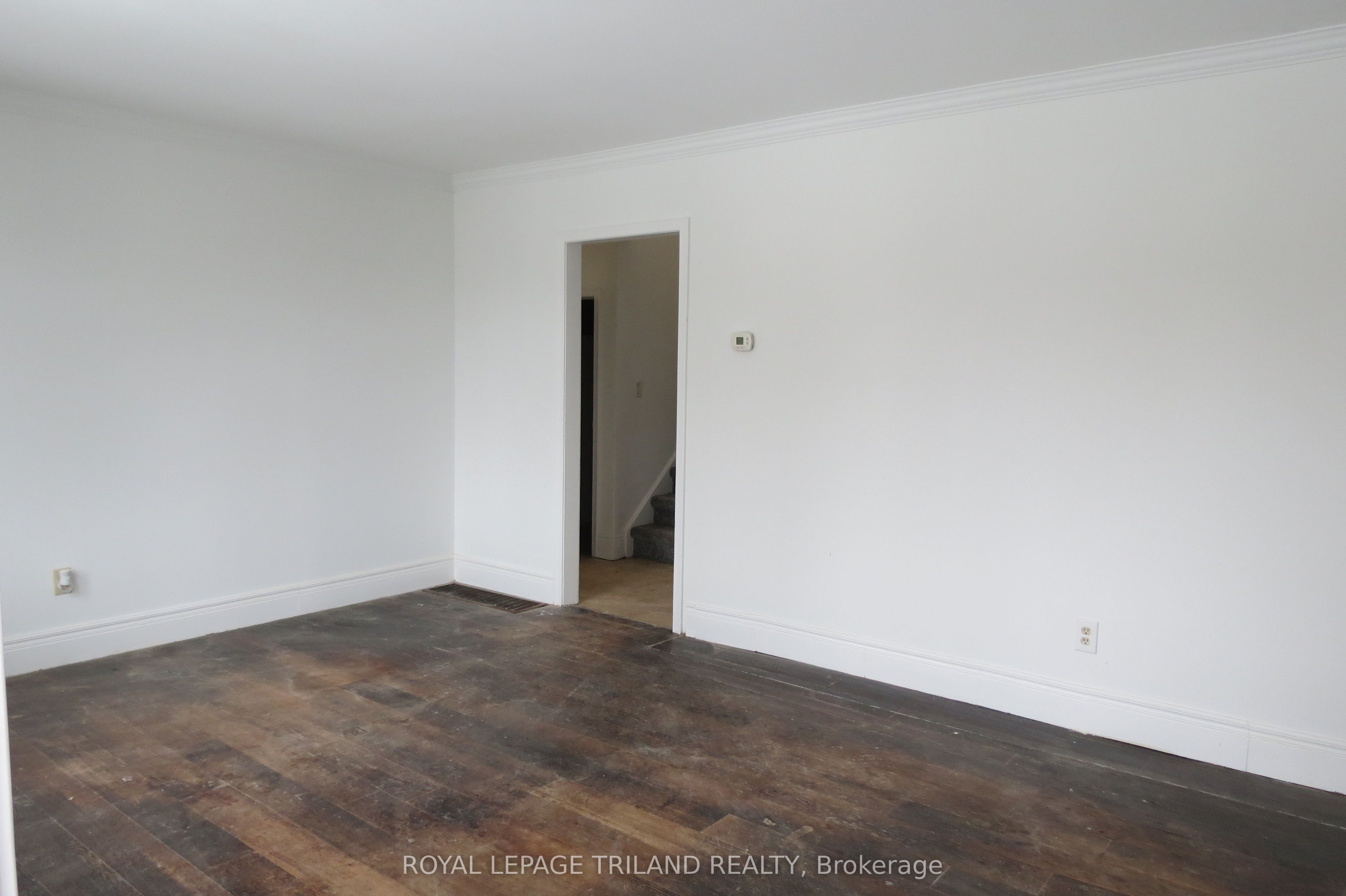 1223 Sunningdale Road Property Photo 4