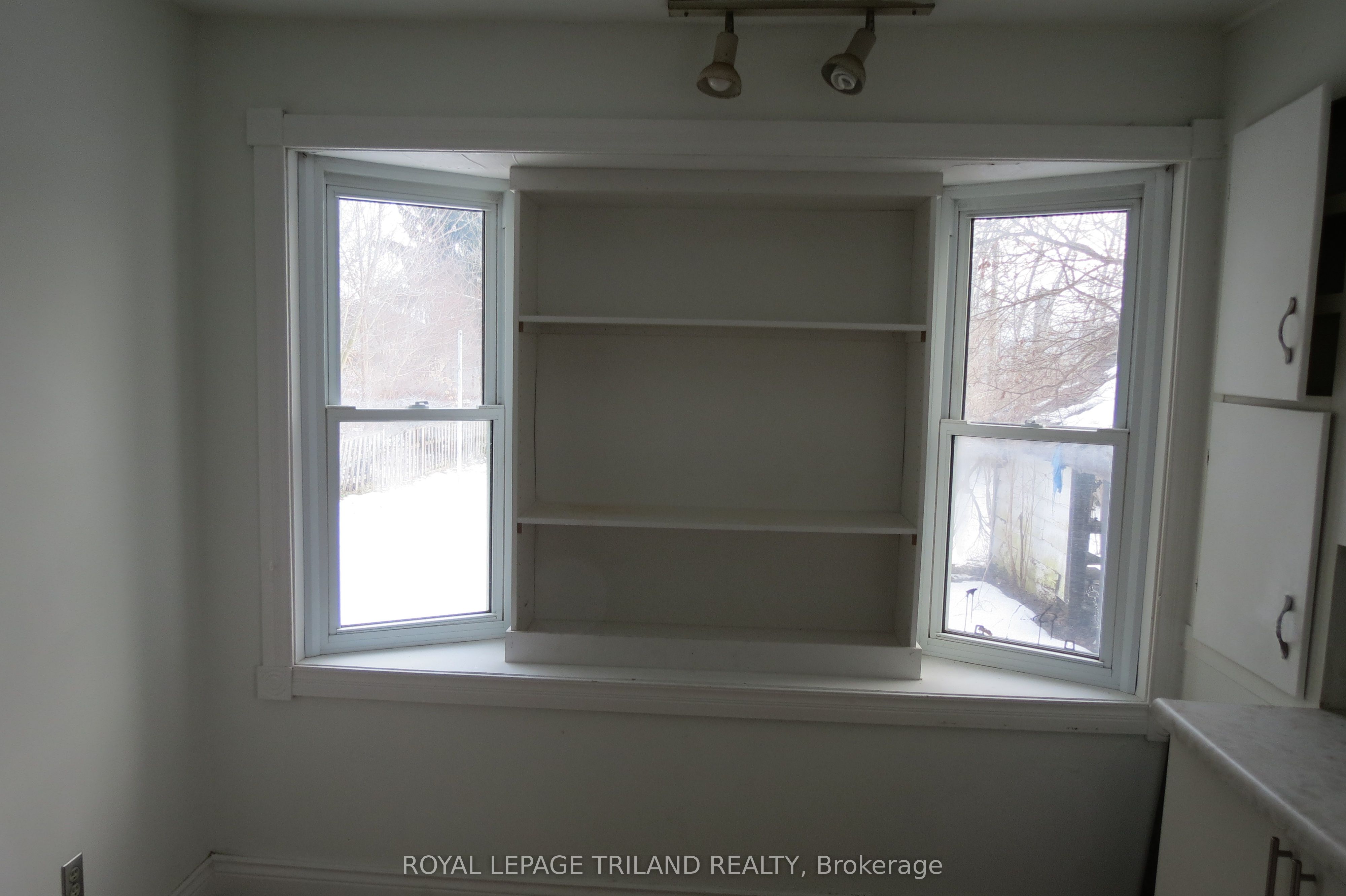 1223 Sunningdale Road Property Photo 9