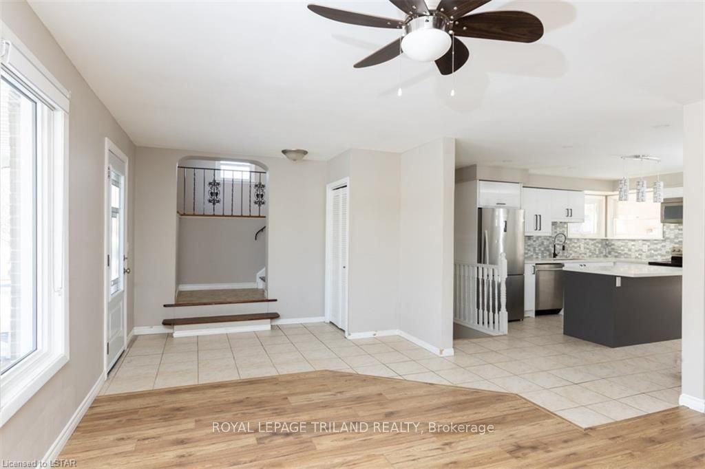 1231 Sunningdale Road Property Photo 3