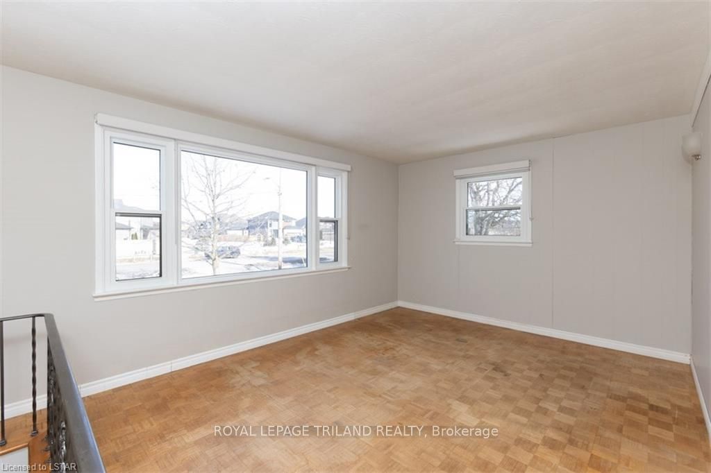 1231 Sunningdale Road Property Photo 10