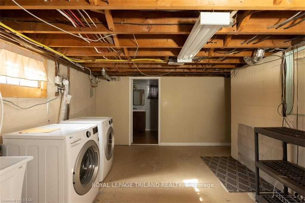 1231 Sunningdale Road Property Photo 18
