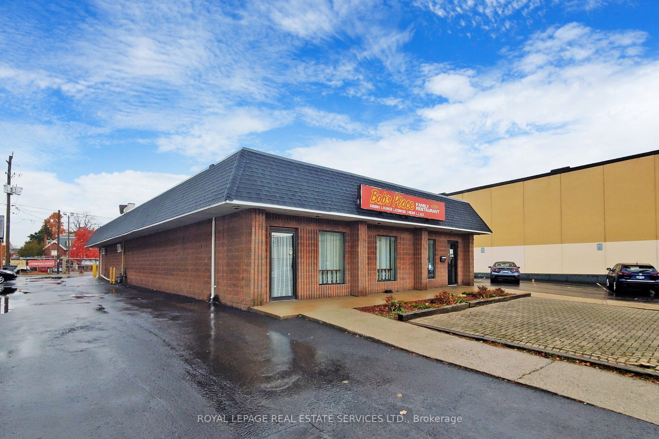 121 Lock Street Property Photo 3