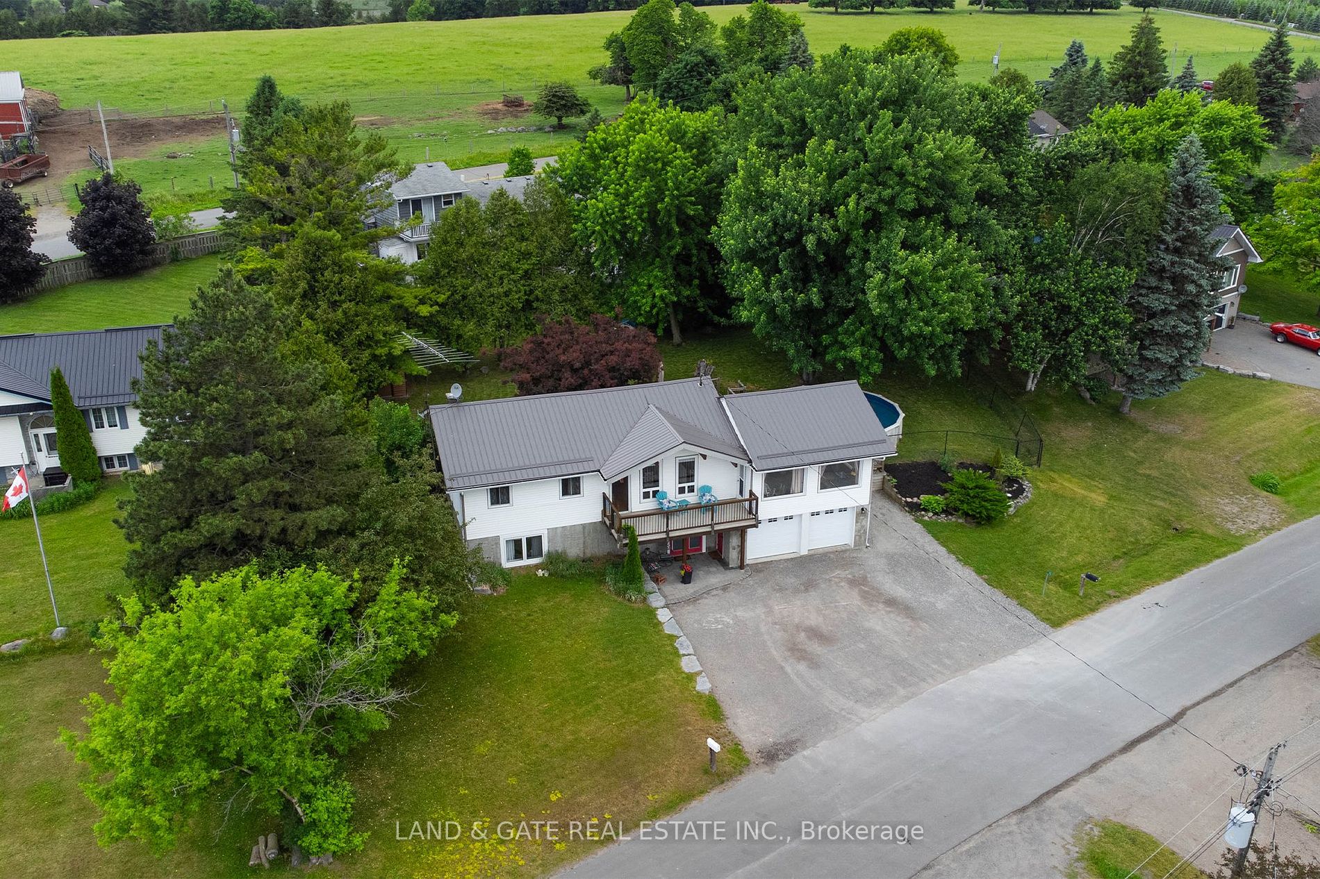 20 Park Ave Property Photo