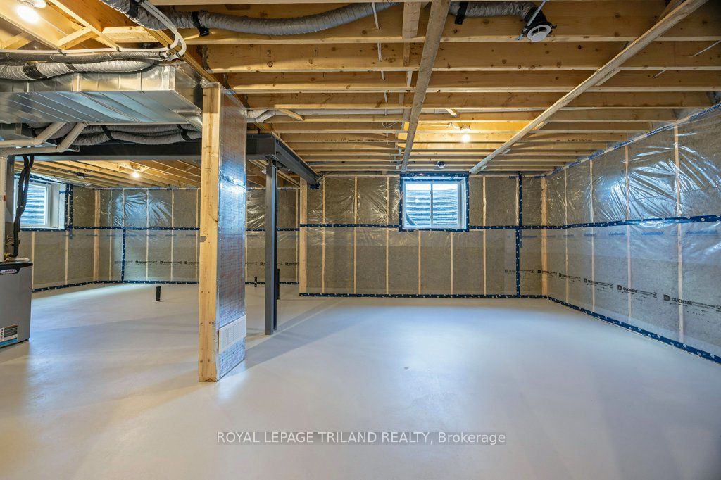 133 Empire Parkway Property Photo 40