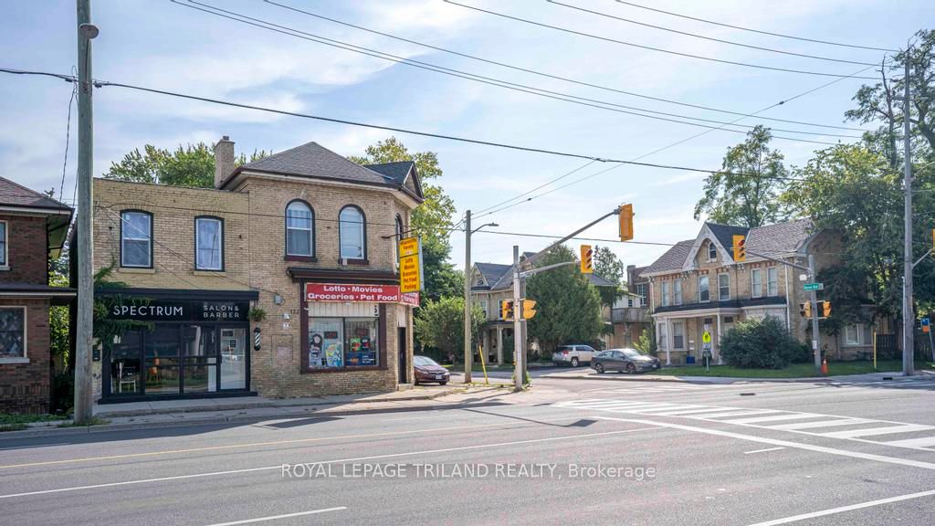 122 Wharncliffe Rd S Property Photo 23