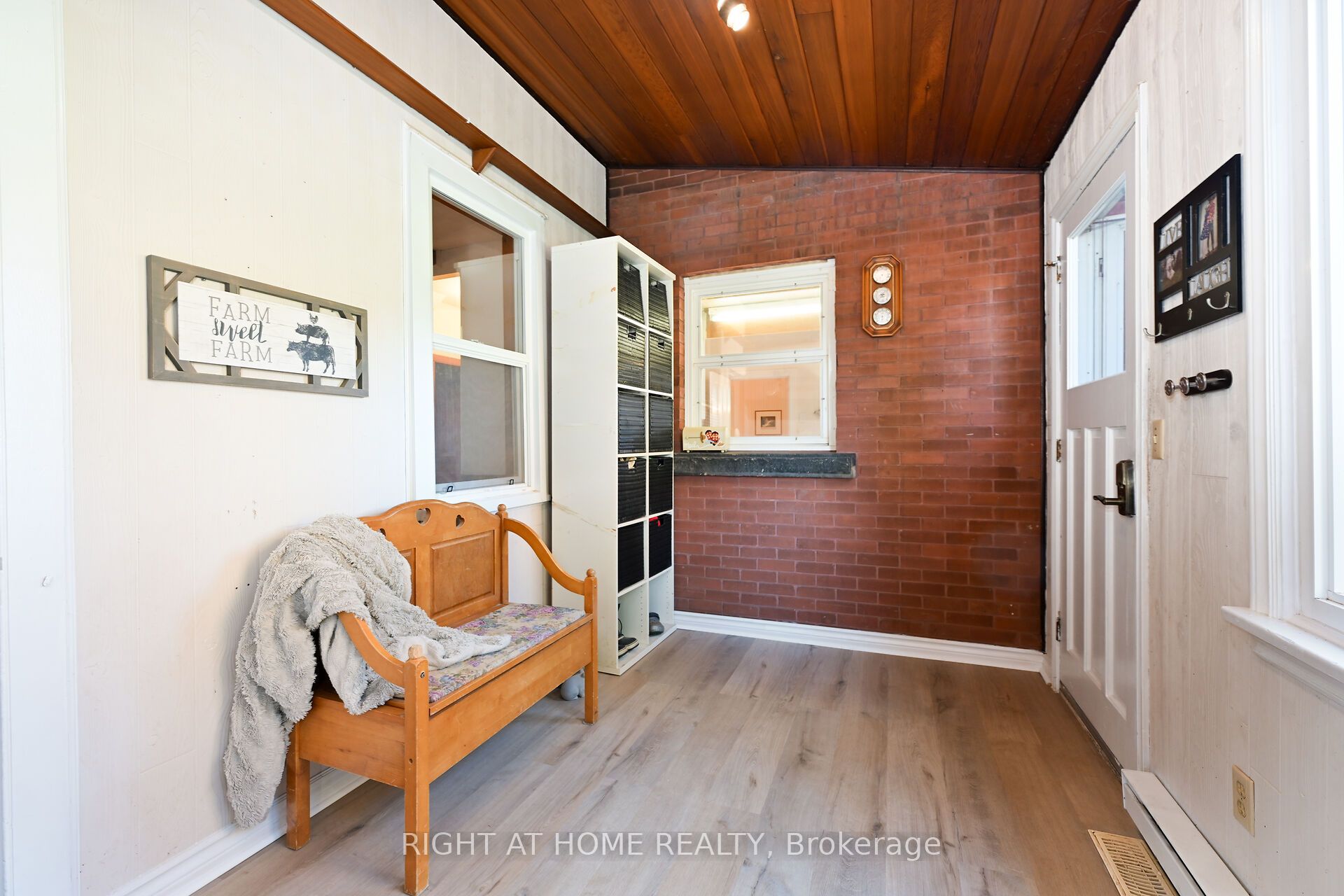 1396 Progreston Road Property Photo 7