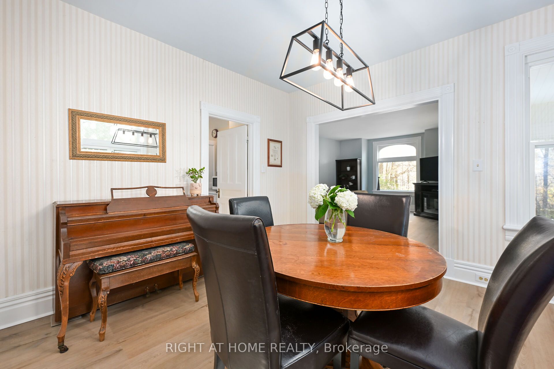 1396 Progreston Road Property Photo 13