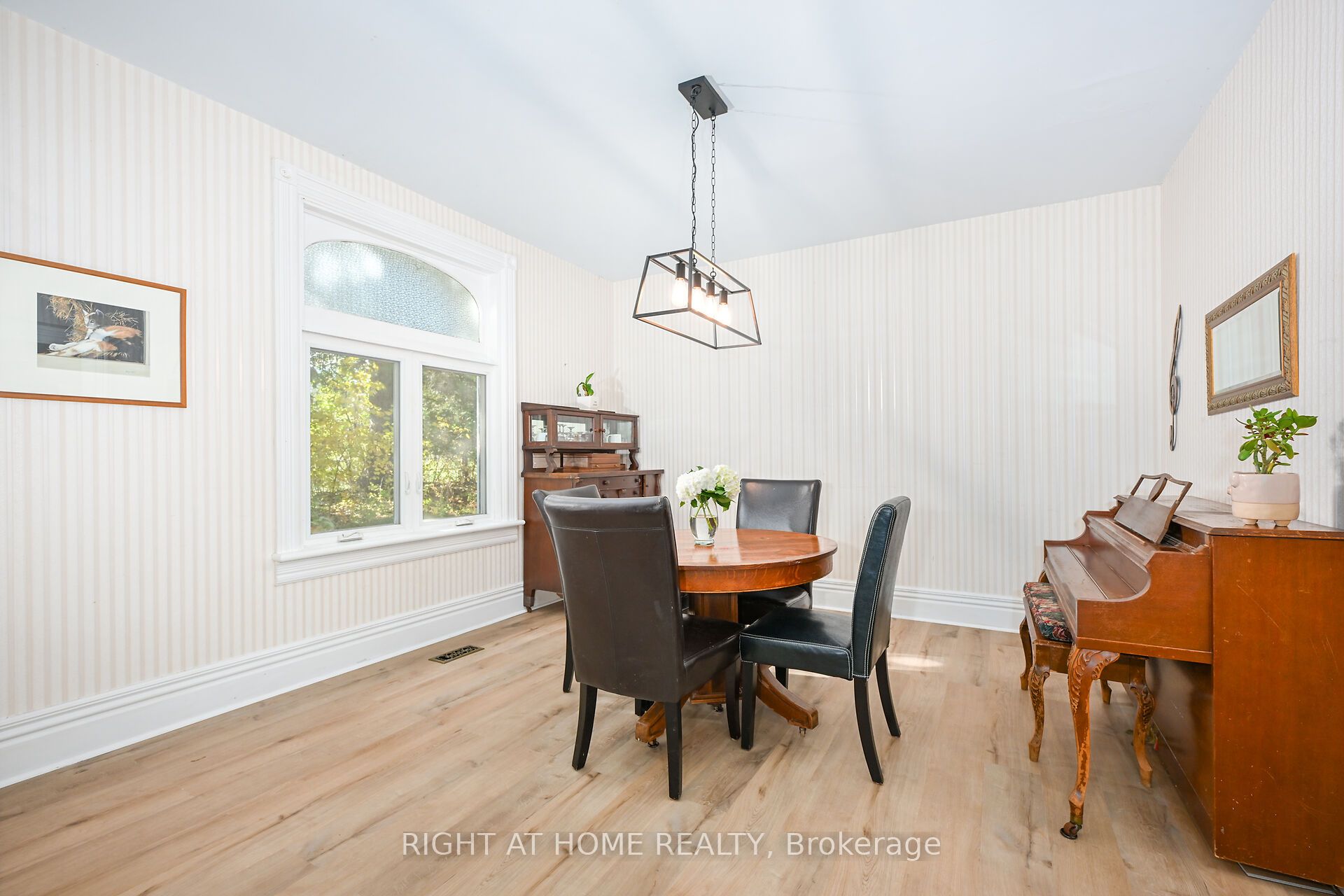 1396 Progreston Road Property Photo 14