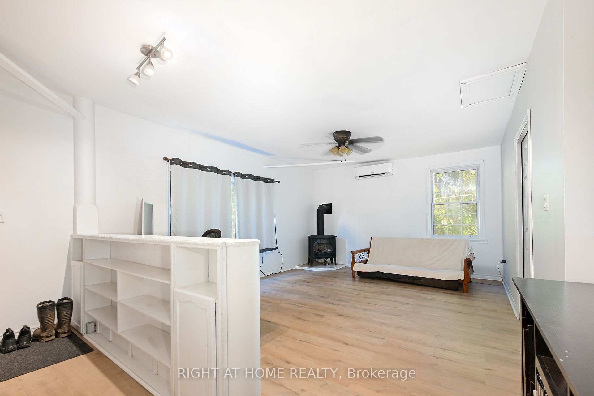 1396 Progreston Road Property Photo 24