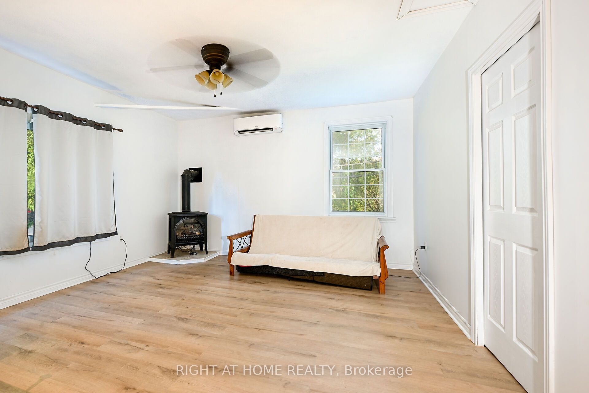1396 Progreston Road Property Photo 25