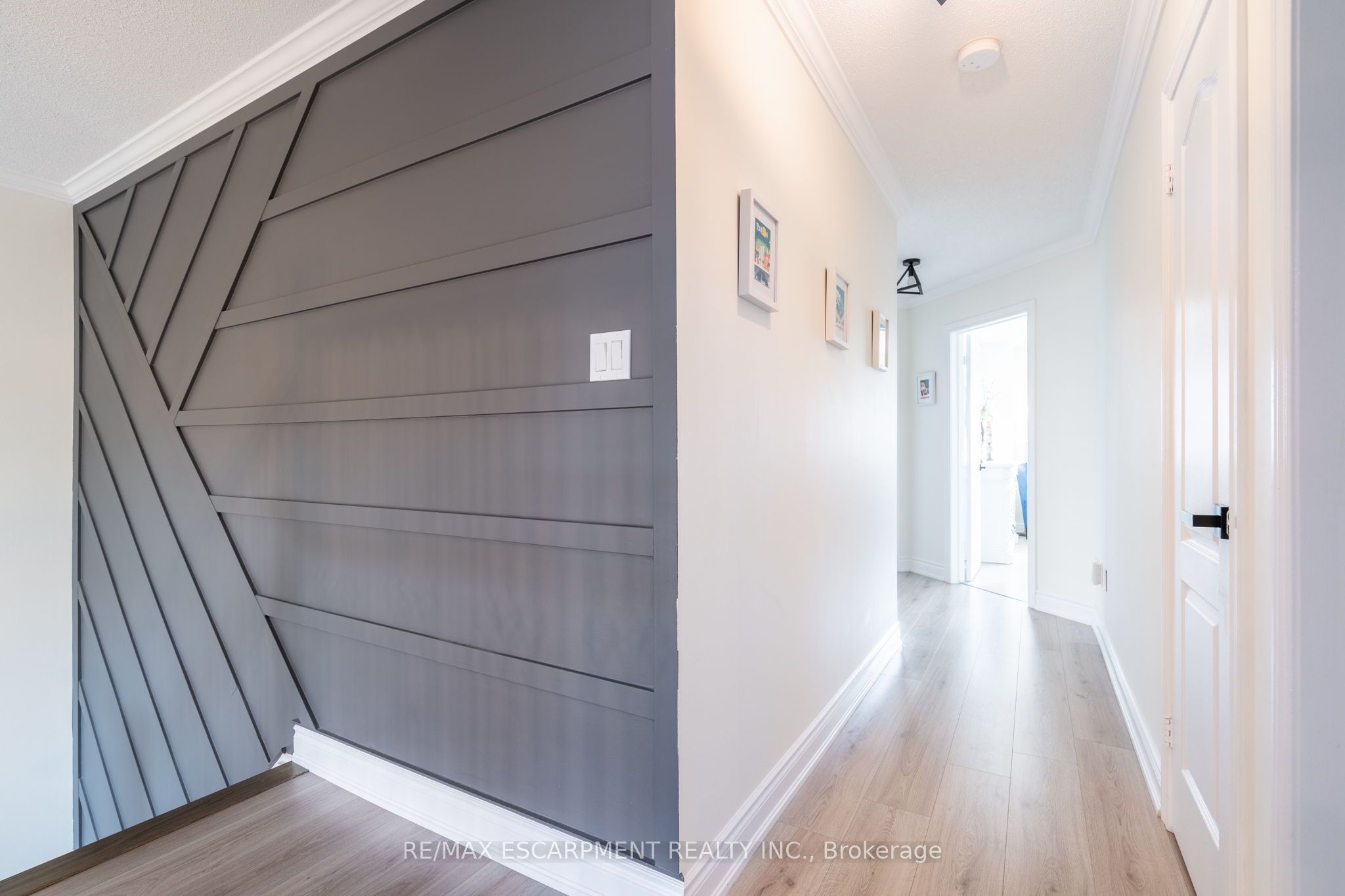 71 Joshua Avenue Property Photo 16