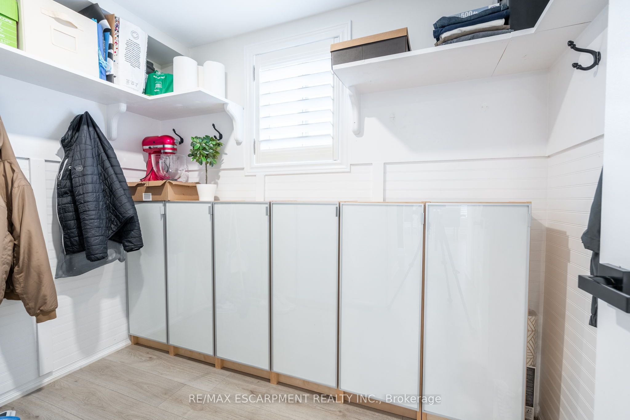71 Joshua Avenue Property Photo 28