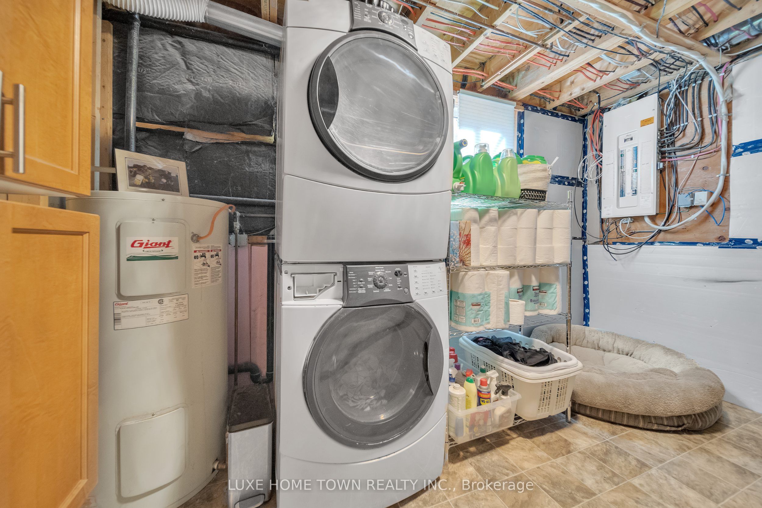 70 Inverlyn Crescent Property Photo 35