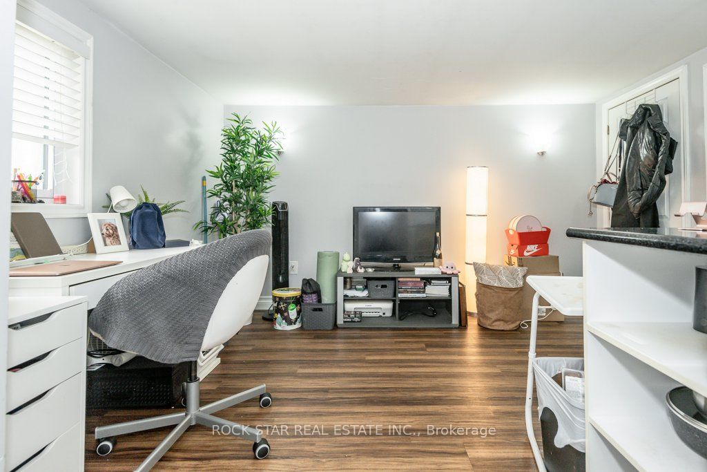 165 Nelson Street Property Photo 10