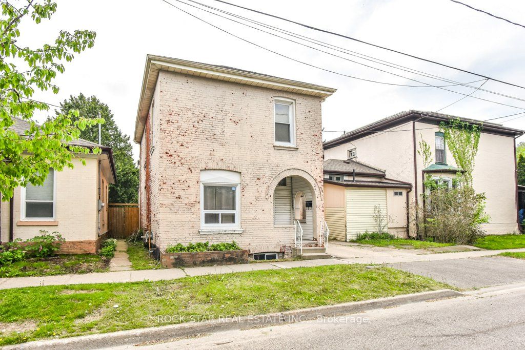 165 Nelson Street Property Photo 37