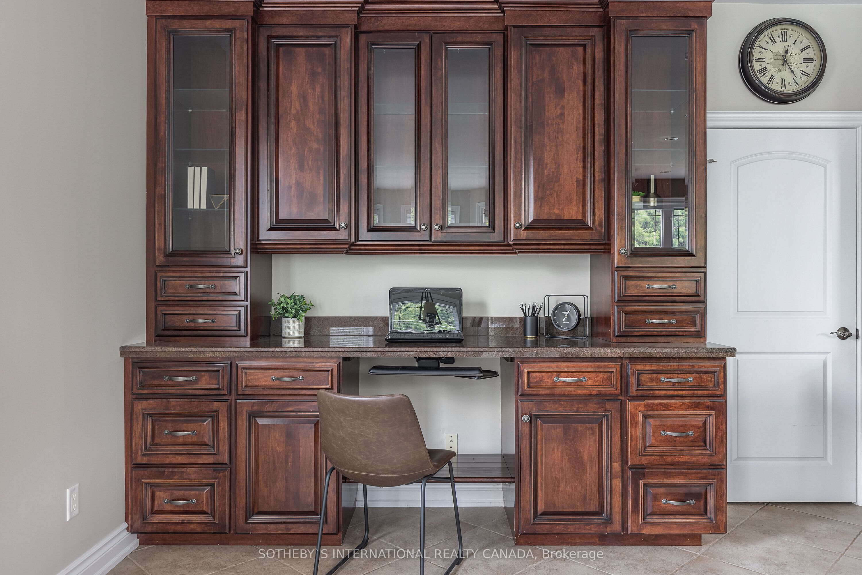 790 Warner Road Property Photo 15