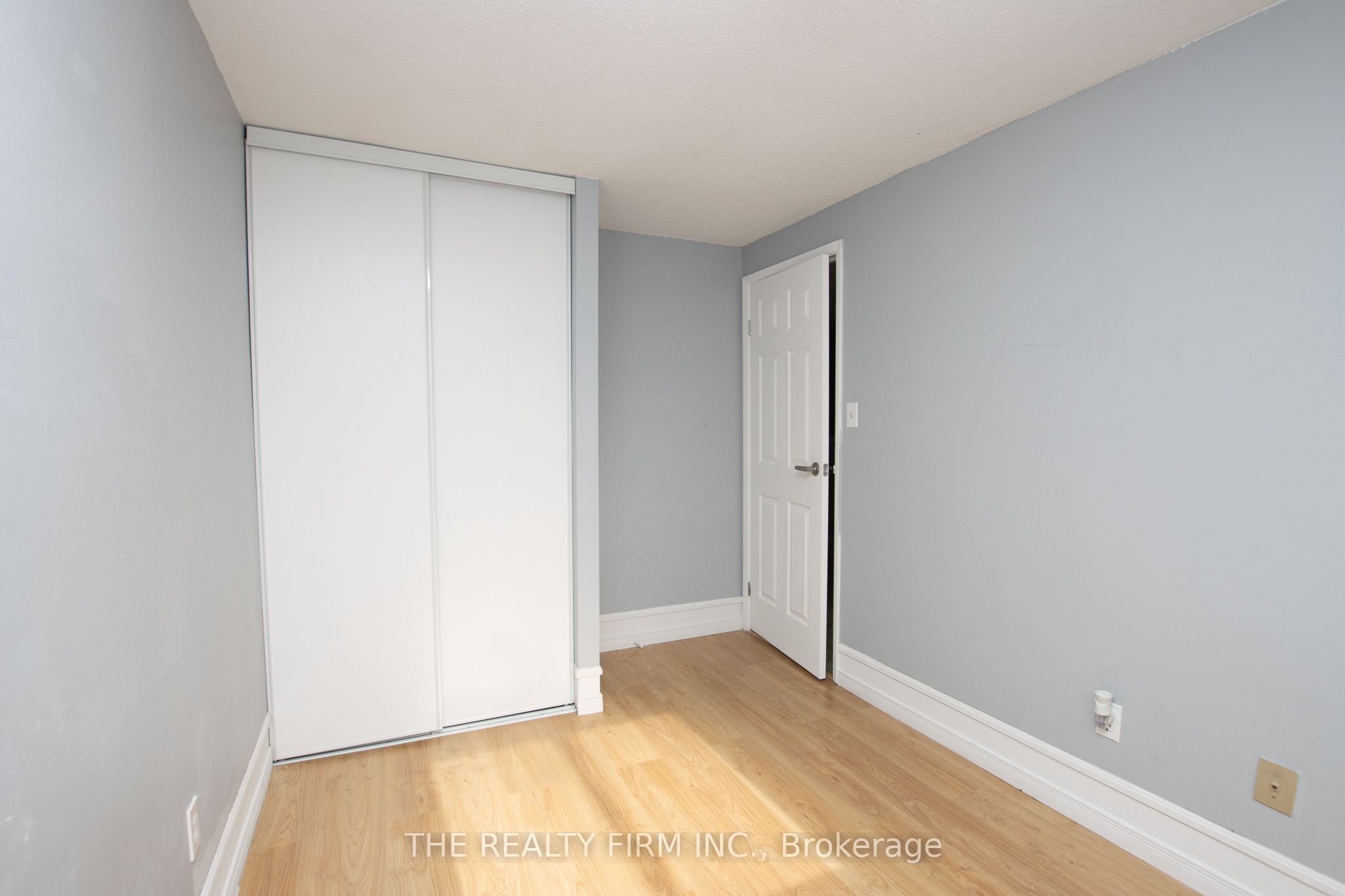 #28 - 1725 Ernest Avenue Property Photo 13