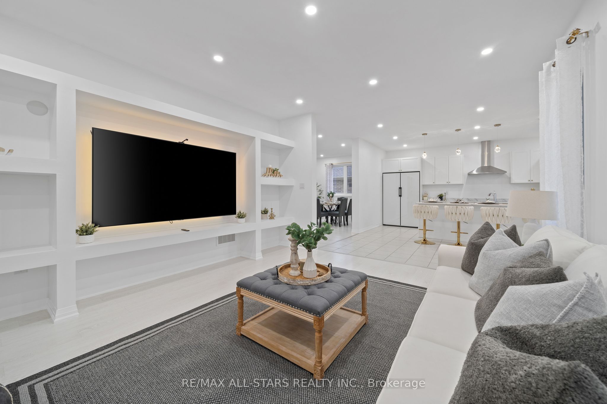 27 Carew Boulevard Property Photo 5