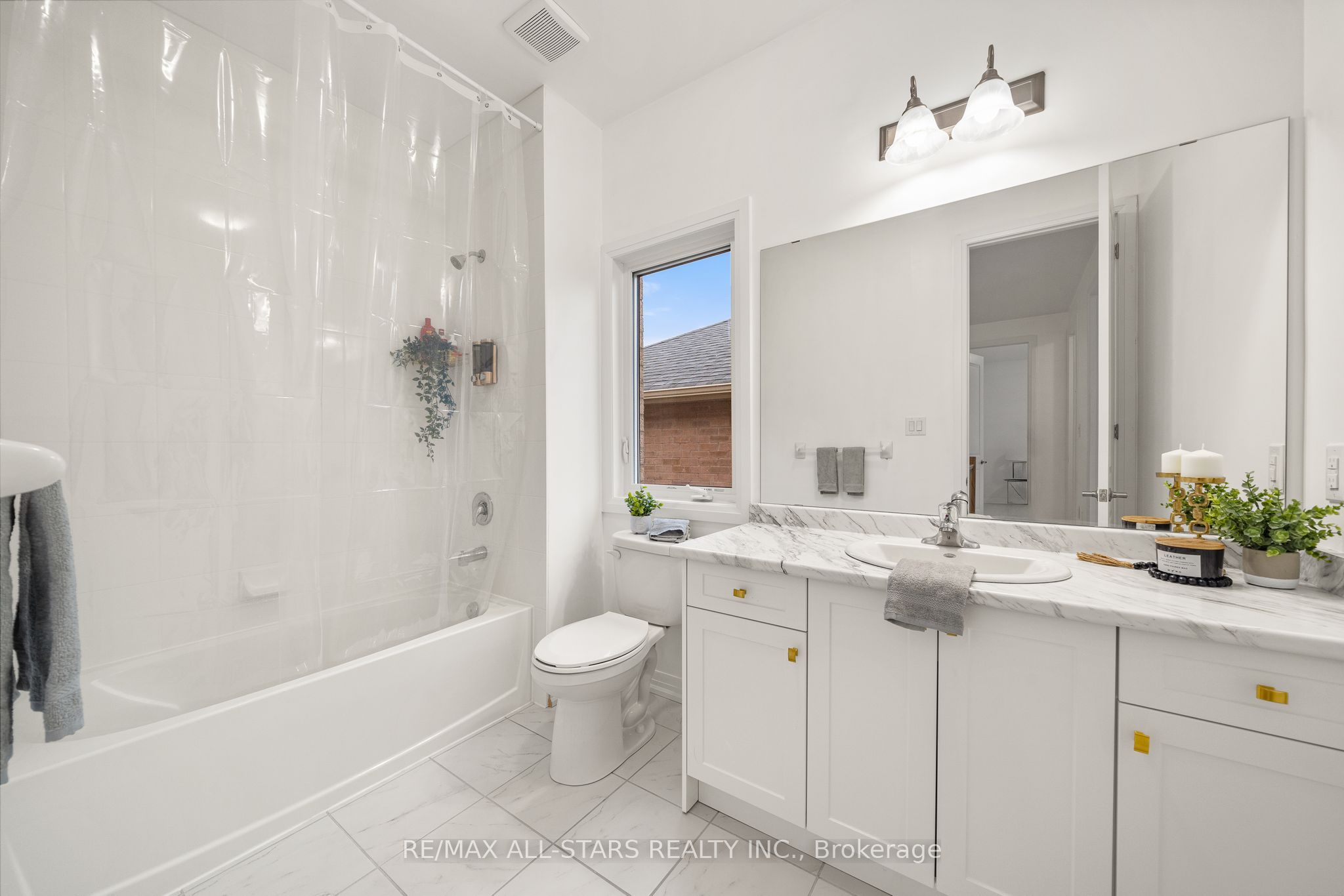 27 Carew Boulevard Property Photo 25