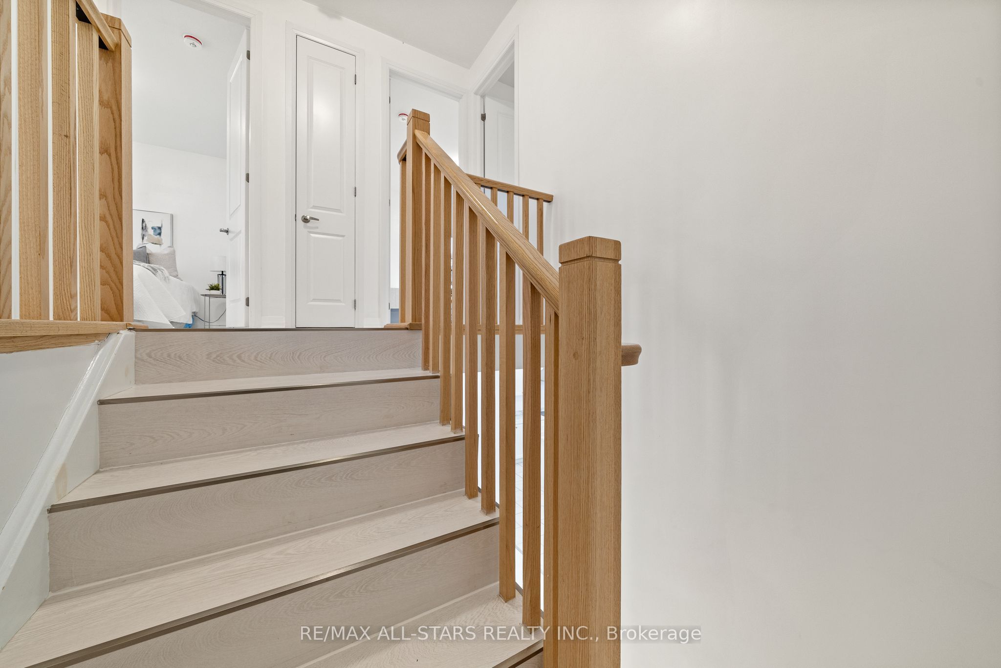 27 Carew Boulevard Property Photo 28