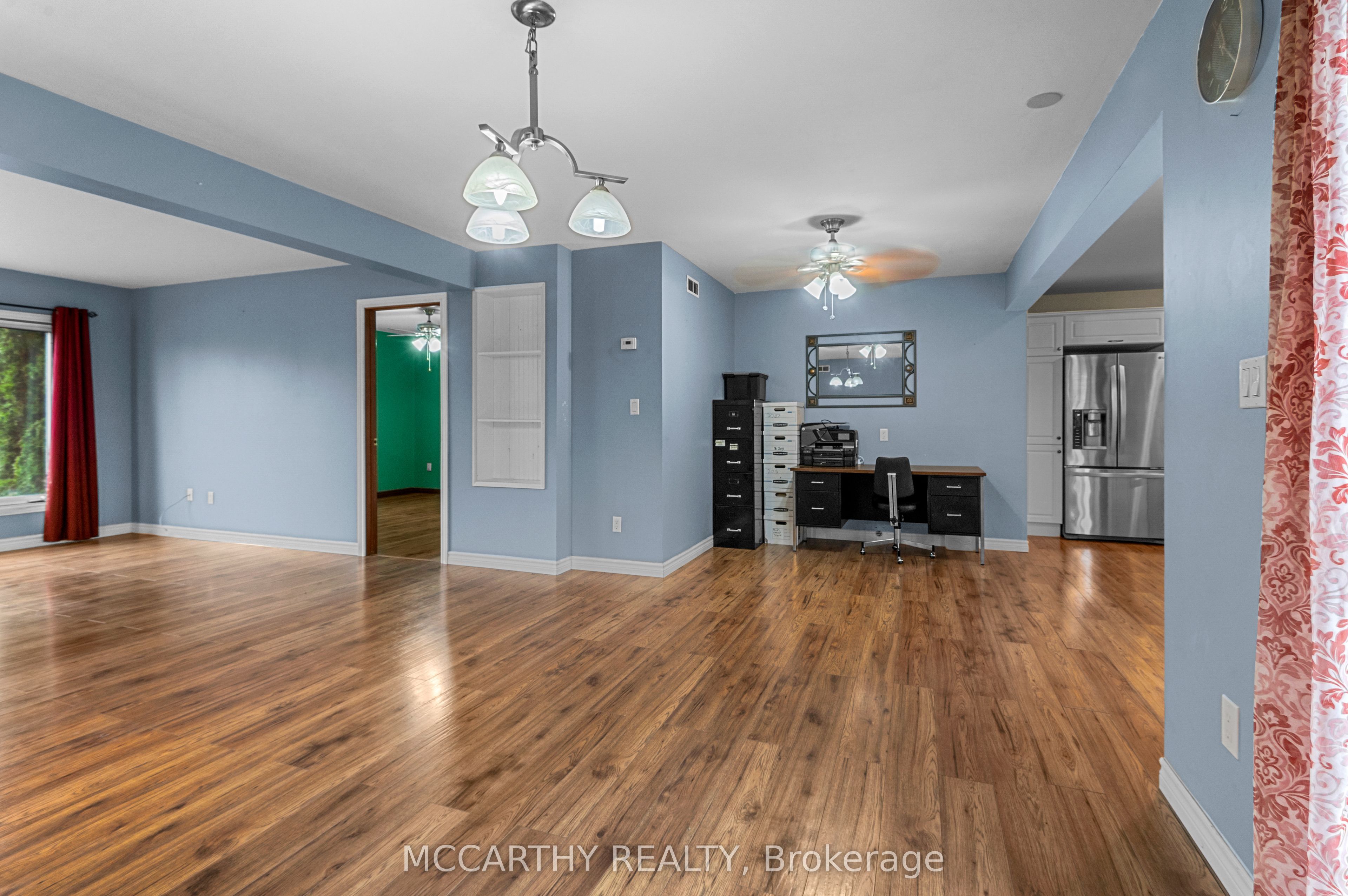 682427 260 Sideroad Property Photo 16