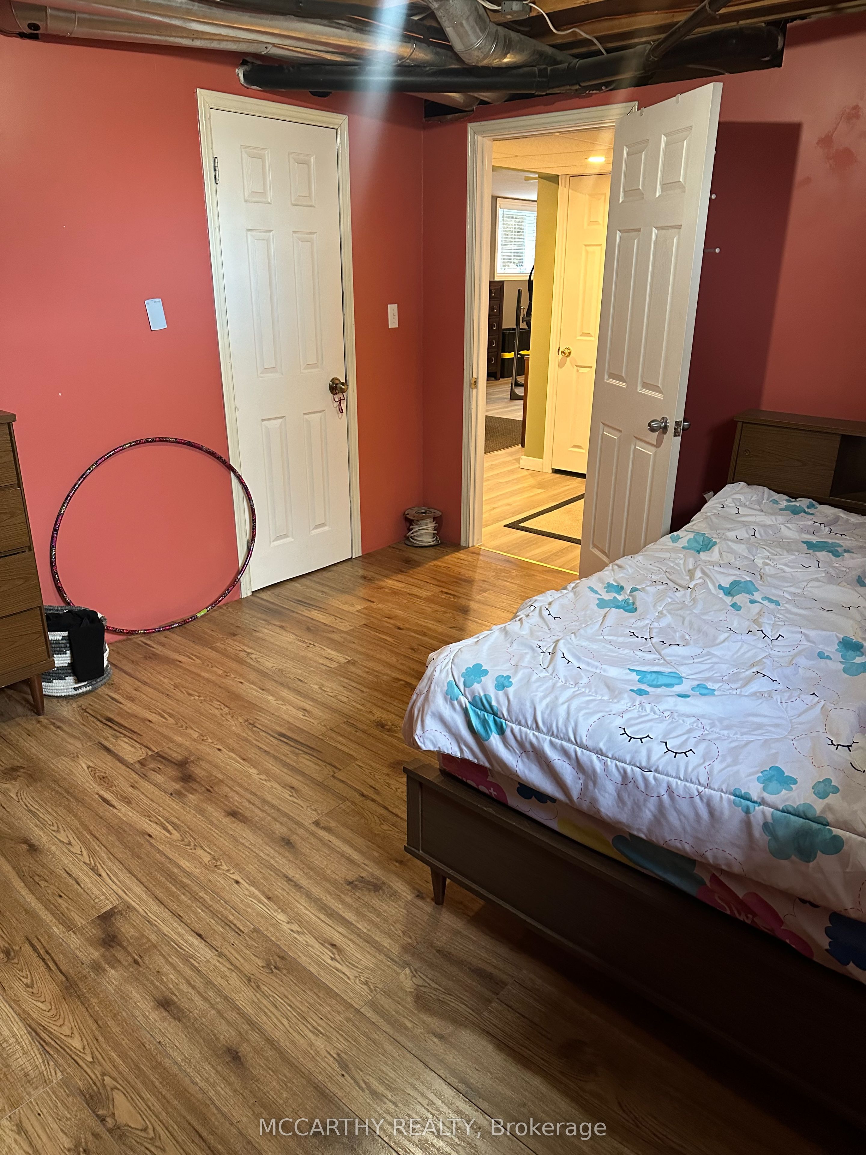 682427 260 Sideroad Property Photo 39