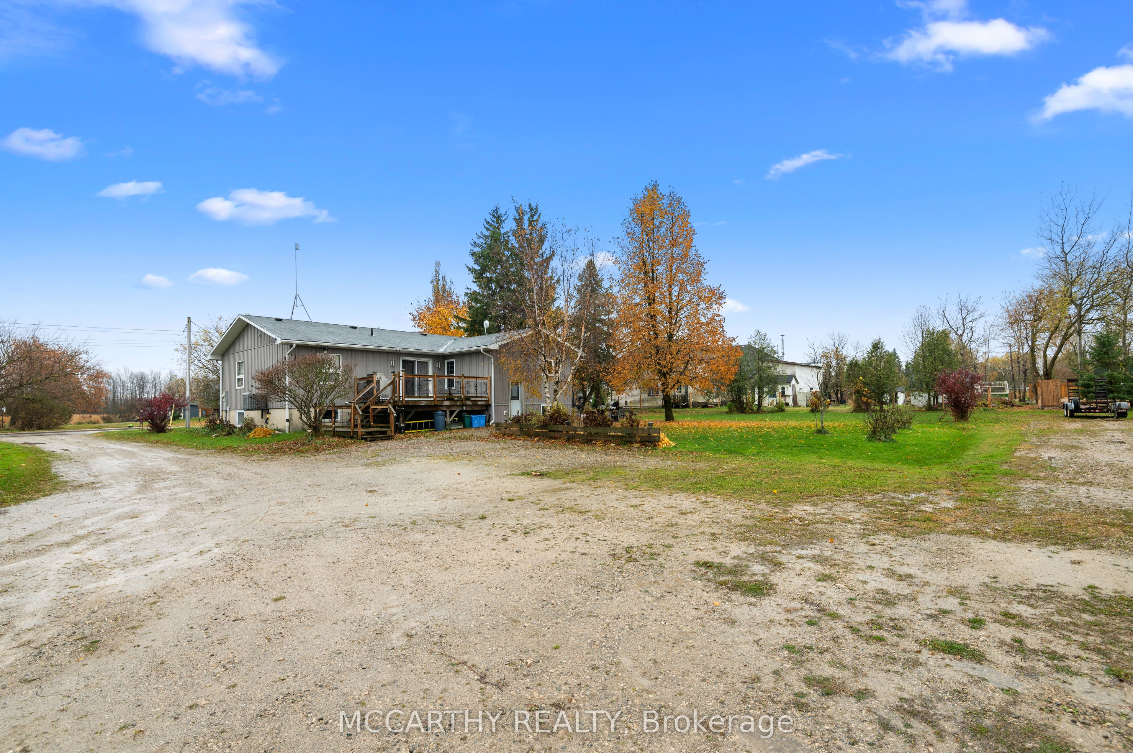 682427 260 Sideroad Property Photo 48